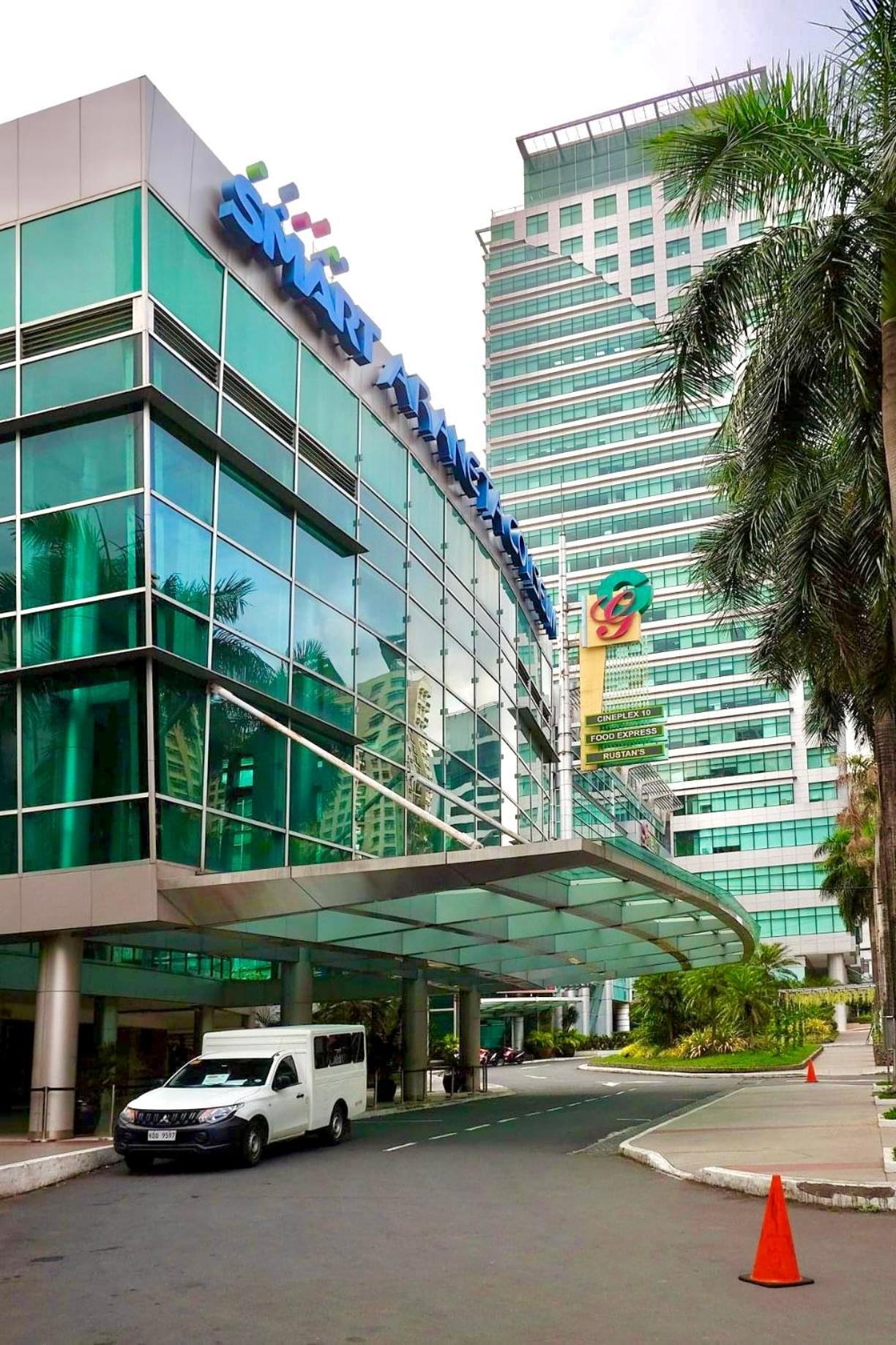 Frost At Manhattan Heights Towerb มะนิลา ภายนอก รูปภาพ